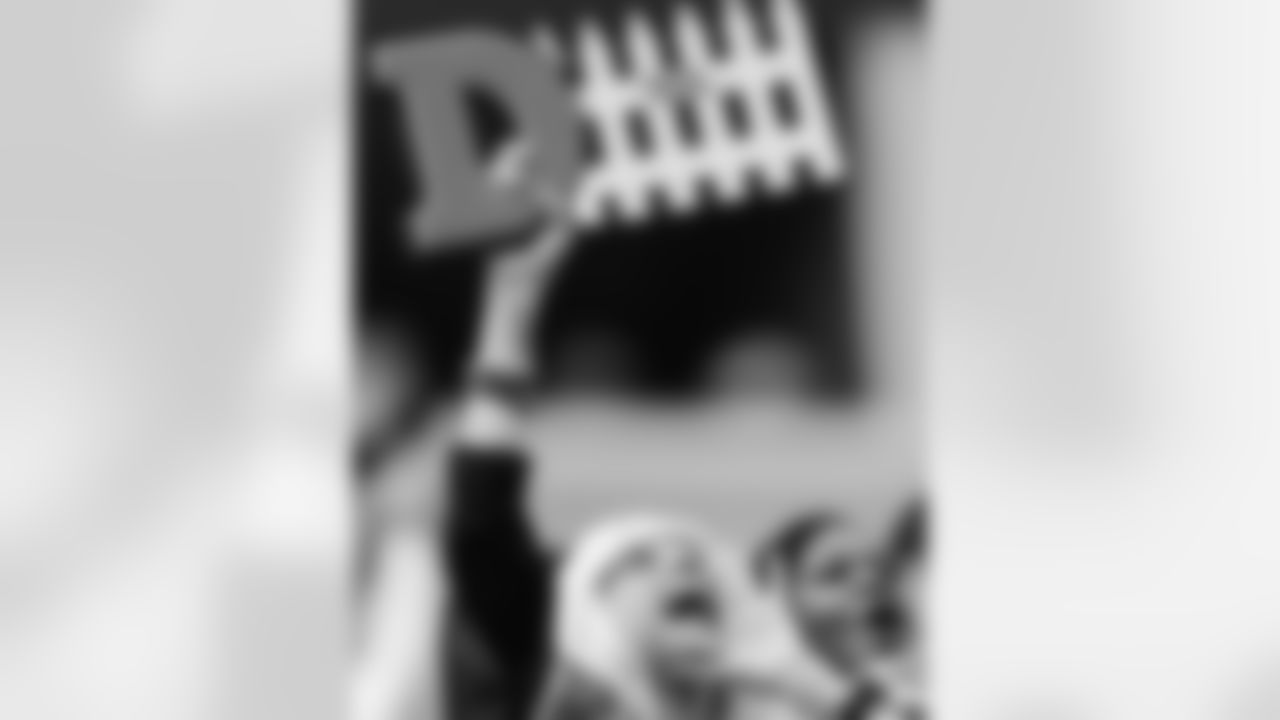 122125_CARvsTB_AS307673