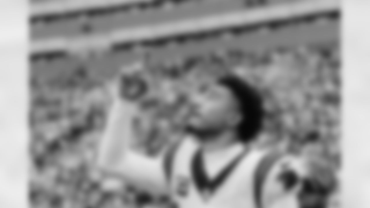 110225_CARatGB_AS204874