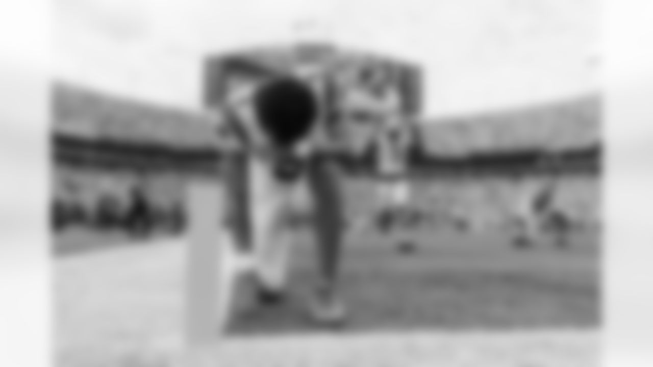 100525_CARvsMIA_KJ1_0274
