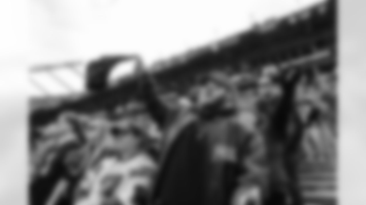 122125_CARvsTB_KJ1_4166