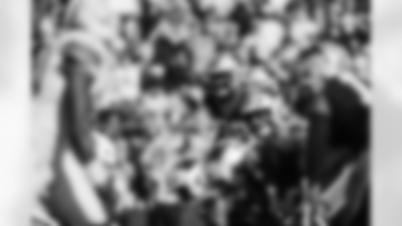 110925_CARvsNO_LW1_2109