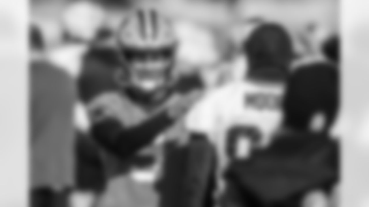 241212 Panthers Practice 1390
