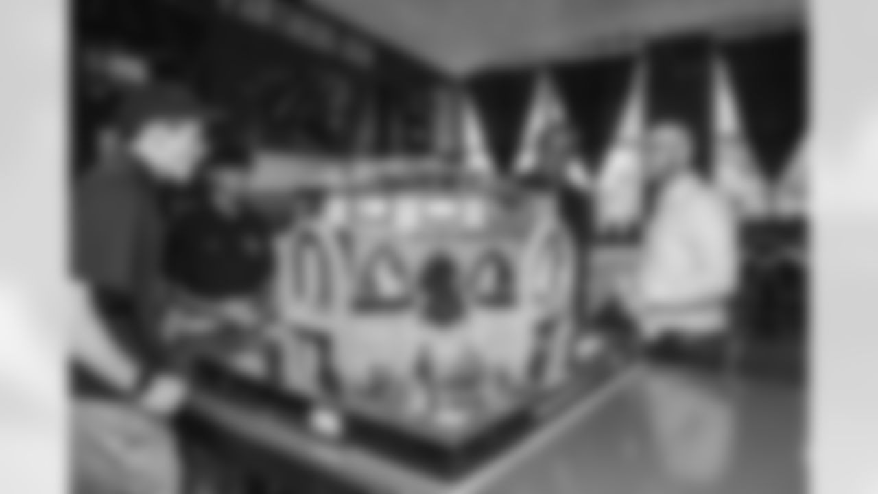 111425_StadiumOfTheFuture_KJ-103