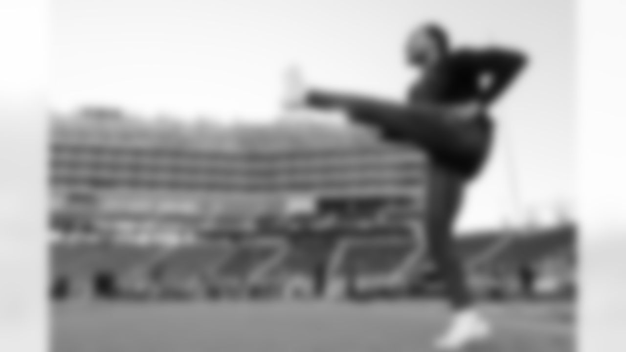 112425_CARatSF_AS108578