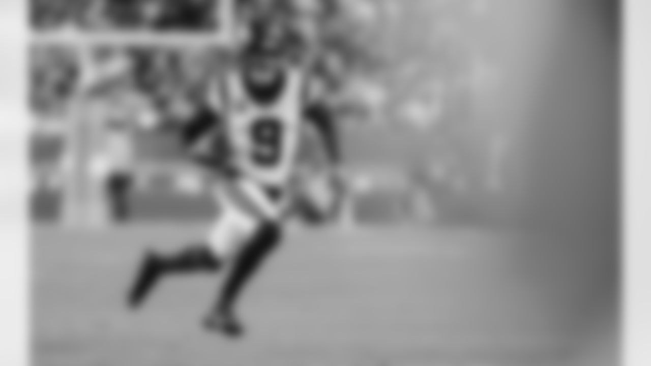 The Carolina Panthers face the San Francisco 49ers on Monday Night Football on Monday, Nov. 24, 2025 at Levi's Stadium in Santa Clara, CA.