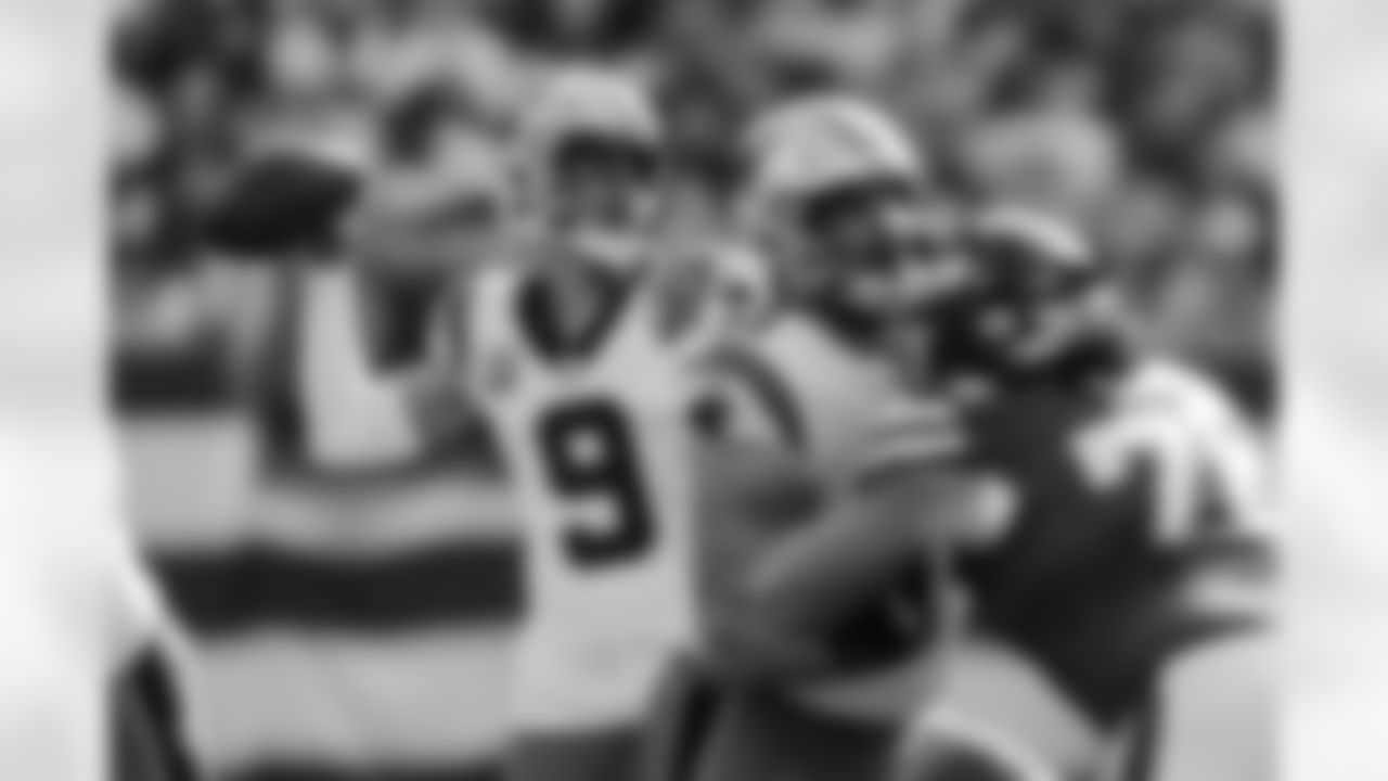 101925_CARvsNYJ_AS305296-2