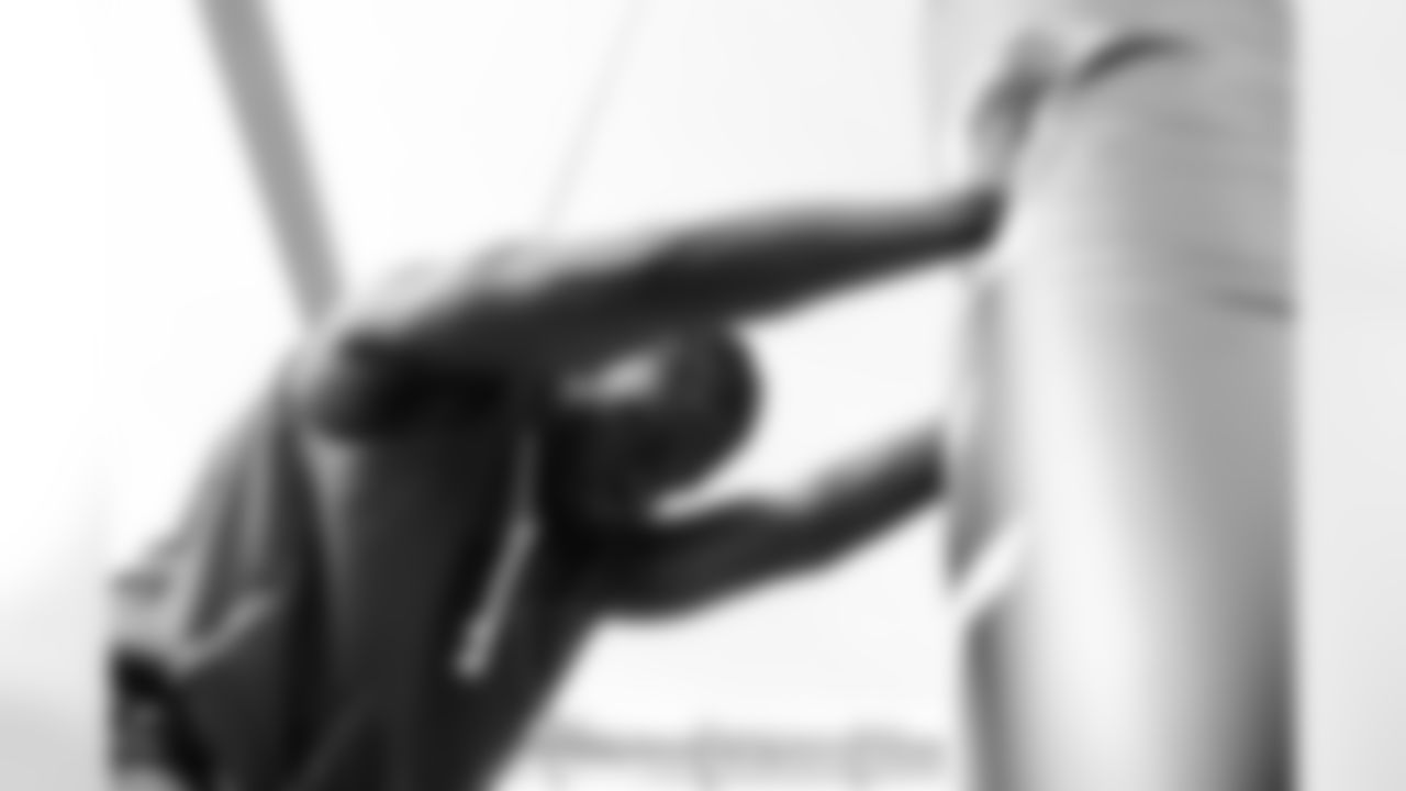 101925_CARvsNYJ_AS206427