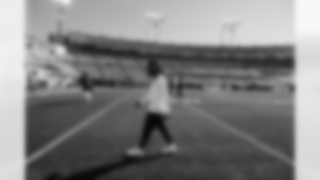 231231 WK 17 @ Jaguars In-Game Edits-48