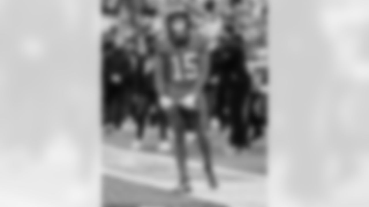101225_DALvsCAR_AH307710