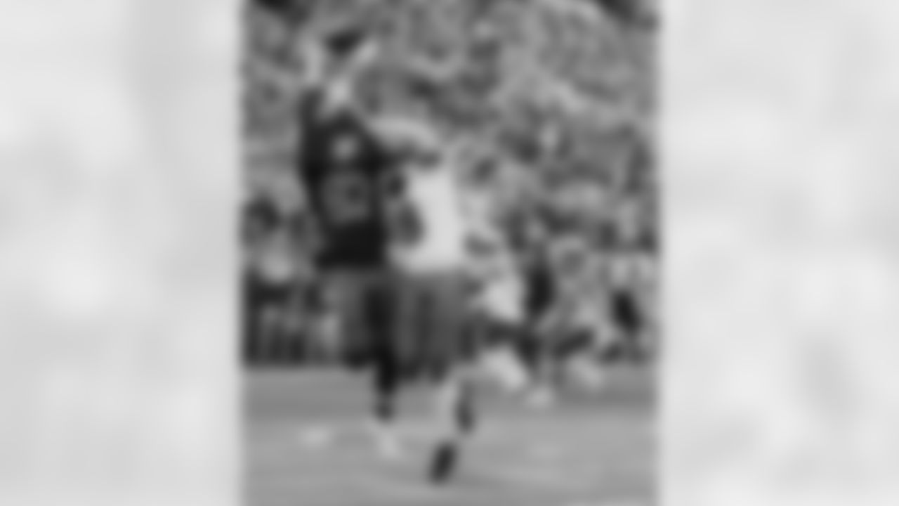 The Carolina Panthers face the Green Bay Packers Sunday, Nov. 2, 2025 at Lambeau Field in Green Bay, WI.