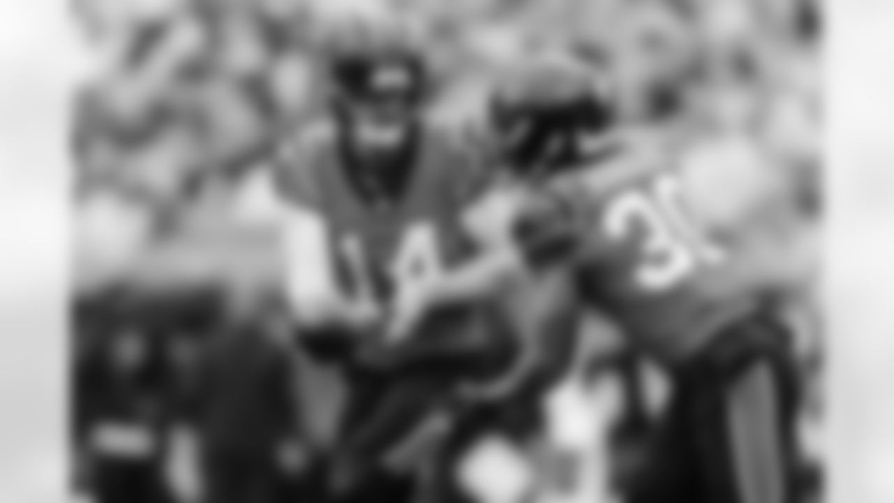 102625_CARvsBUF_KJ2_4325