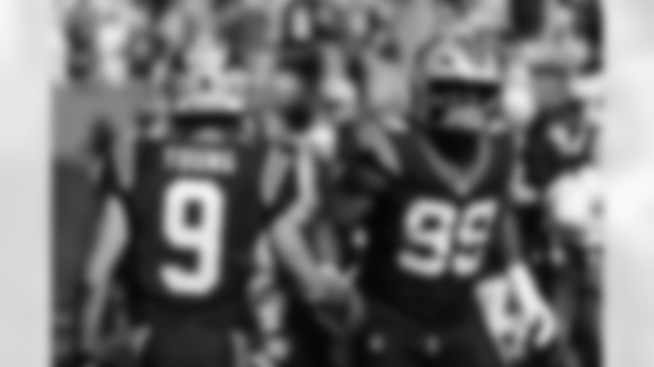 110925_CARvsNO_AH106501