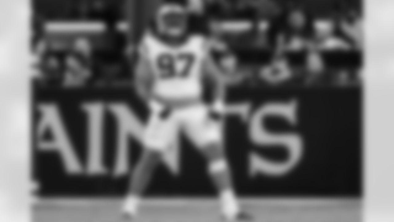 121425_CARatNO_AH309962