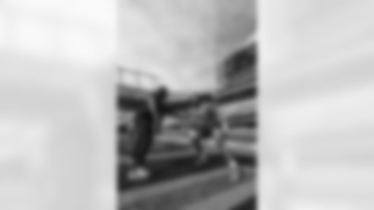 100525_CARvsMIA_AS303069