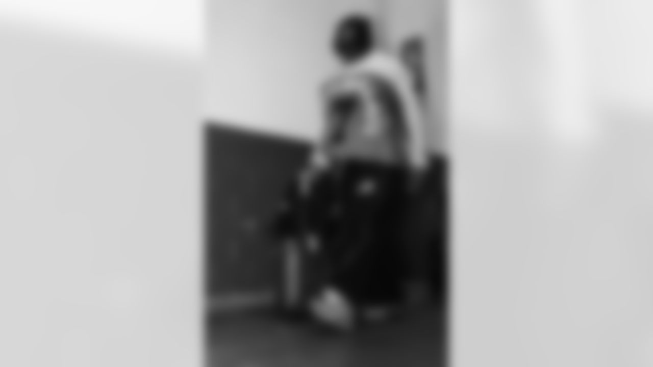 121425_CARatNO_AS301586