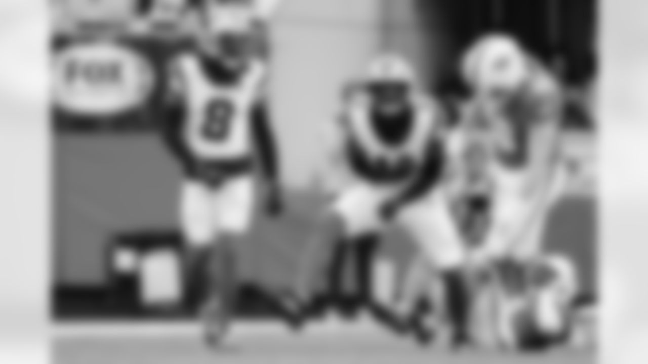 100525_CARvsMIA_AS106280