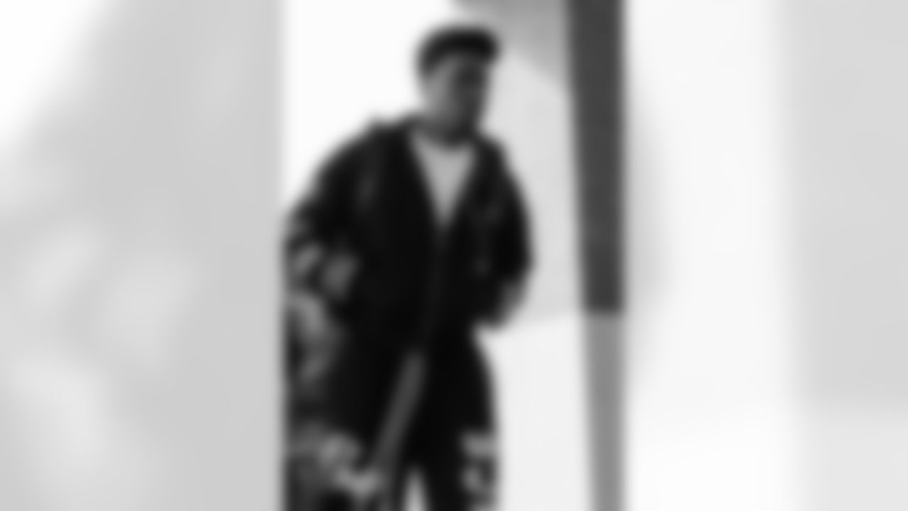 110225_CARatGB_CB205842