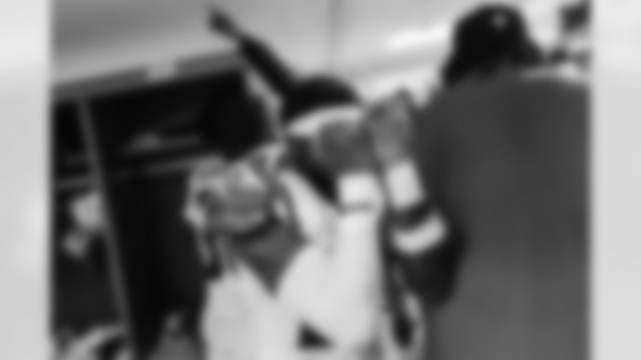 110225_CARatGB_AS304470