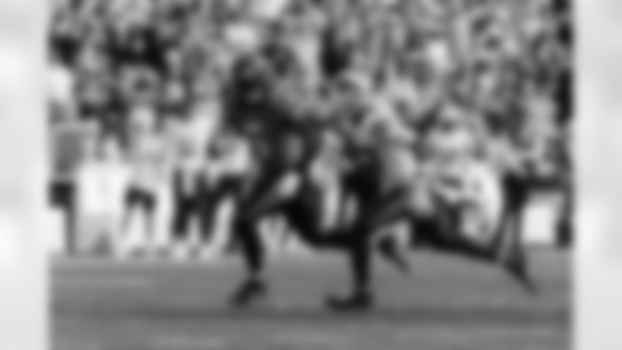 102625_CARvsBUF_DSC_9685
