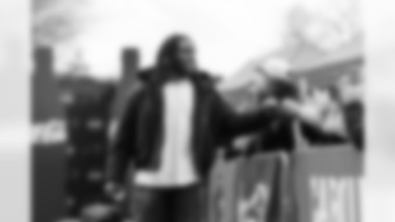 122125_CARvsTB_CB205551