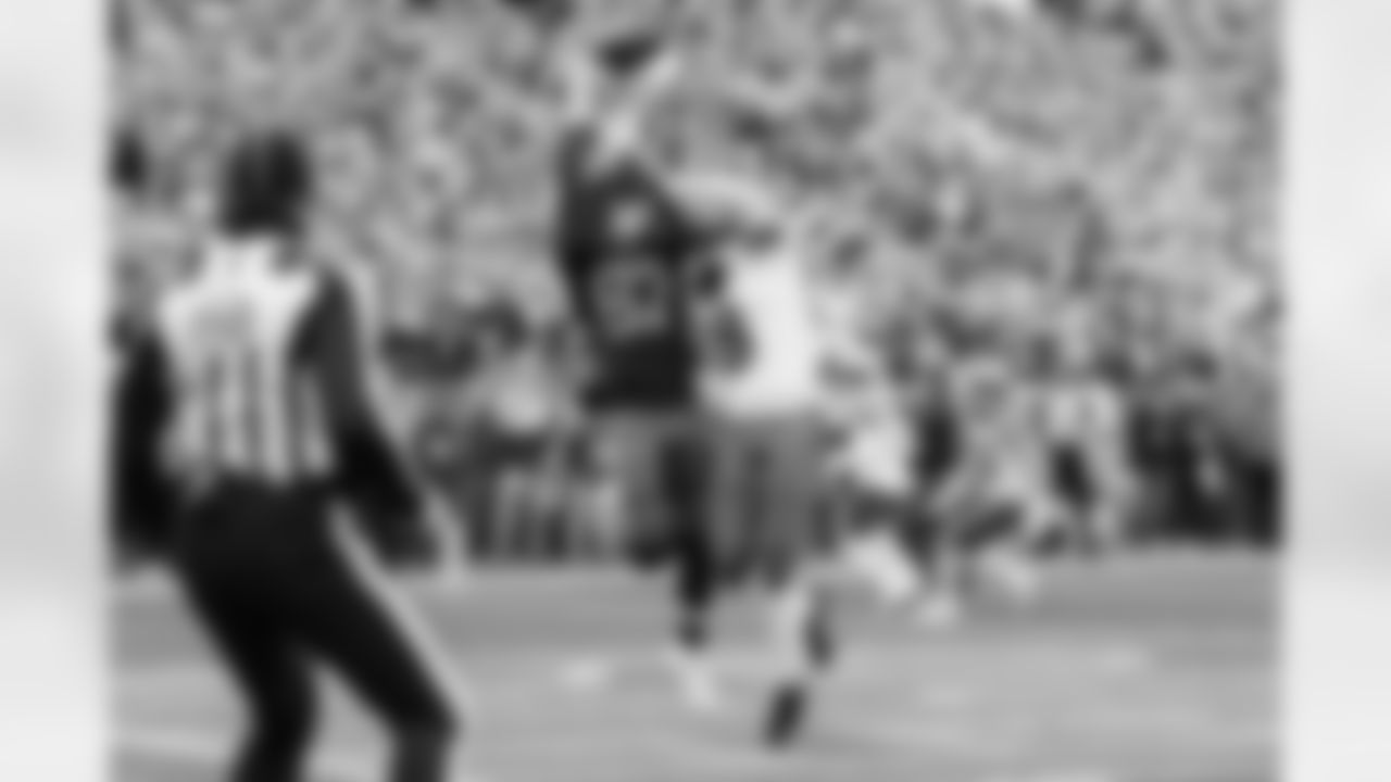 110225_CARatGB_AS205348