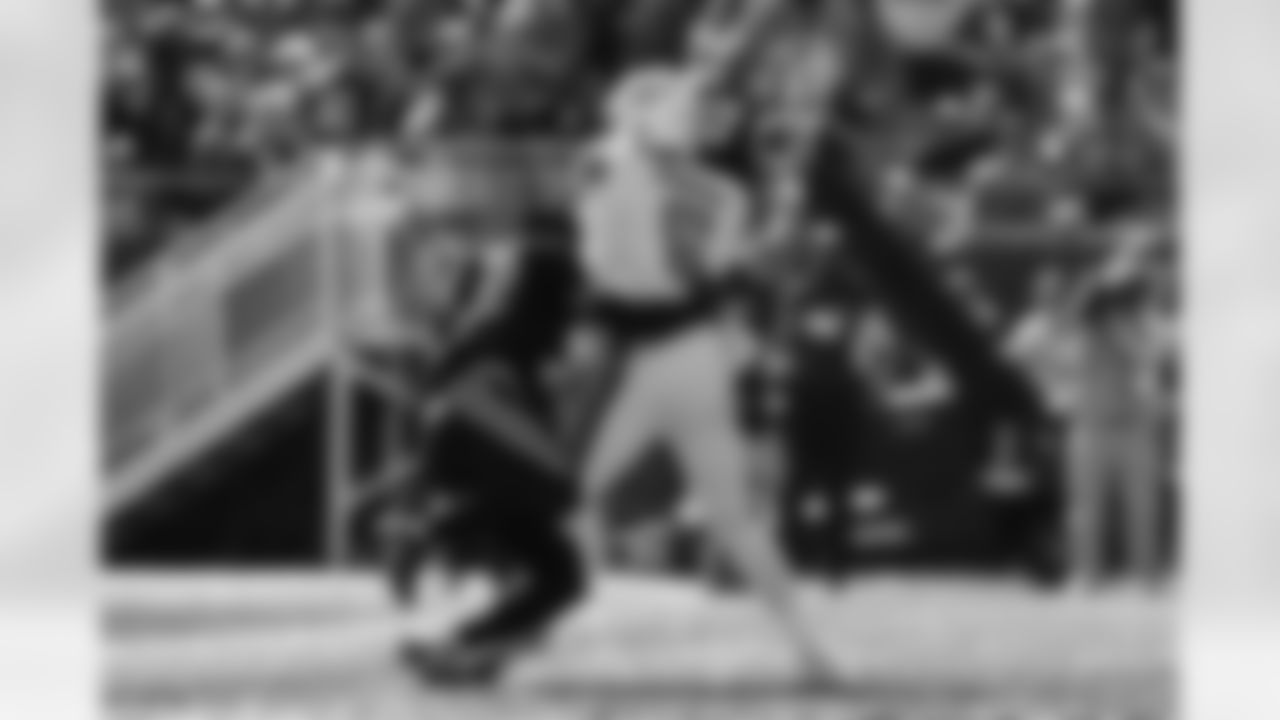 110925_CARvsNO_AS307298