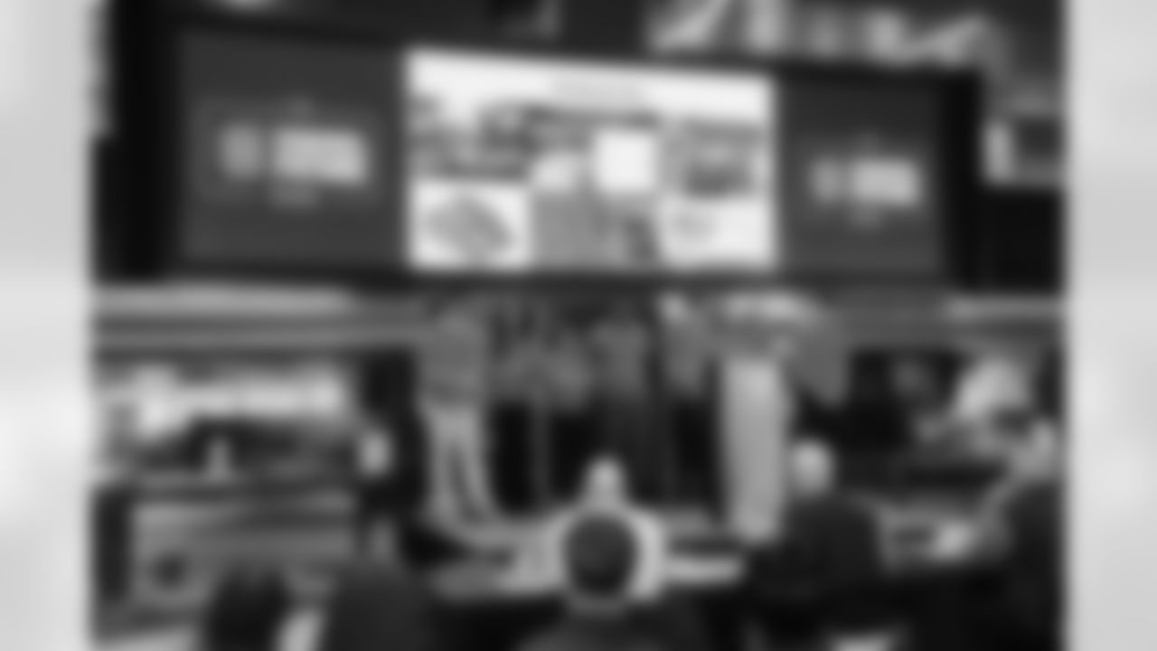 111425_StadiumOfTheFuture_KJ-57