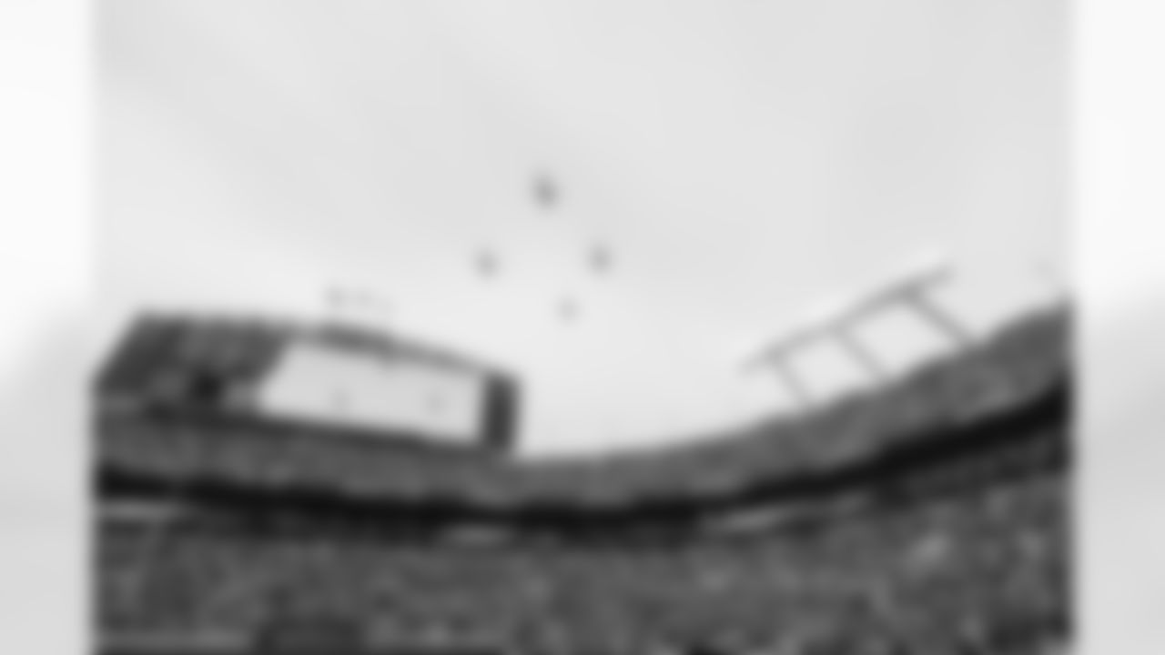 122125_CARvsTB_LB1_0442