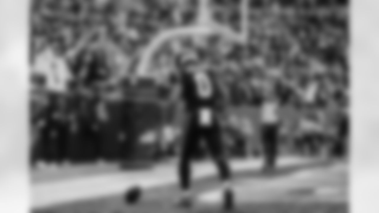 122125_CARvsTB_LW1_7206