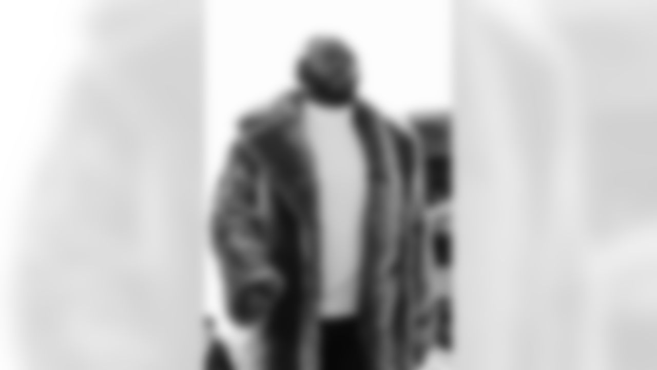 110225_CARatGB_CB205407-2