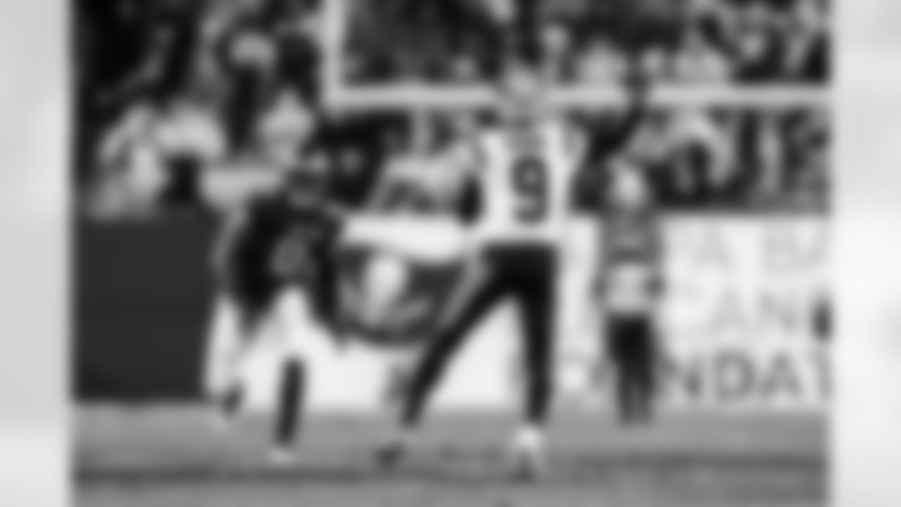 The Carolina Panthers face the Tampa Bay Buccaneers on Saturday, Jan. 3, 2026 at Raymond James Stadium in Tampa, FL