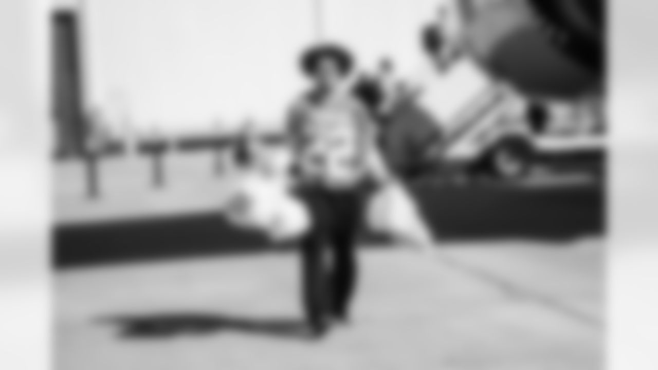 110125_Tarmac_AH_Originals-101450