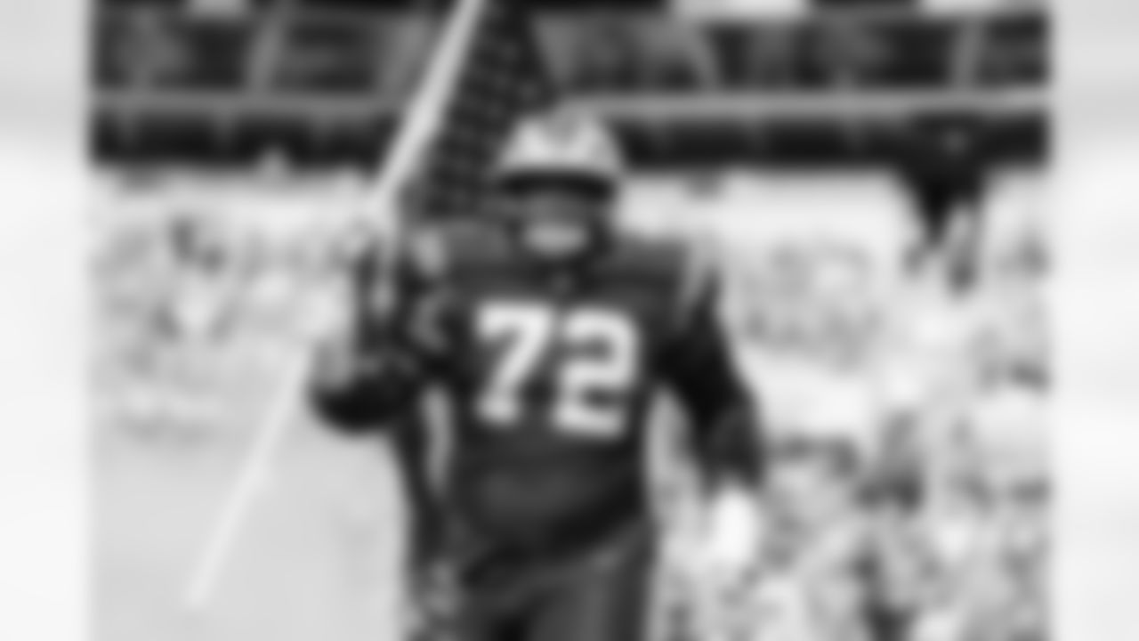 110925_CARvsNO_AH106936