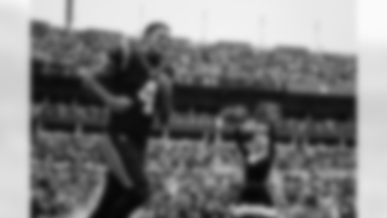 122125_CARvsTB_LW3_8970