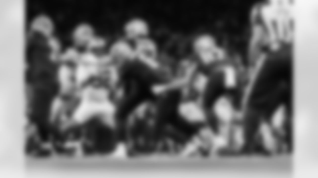 121425_CARatNO_AS105272