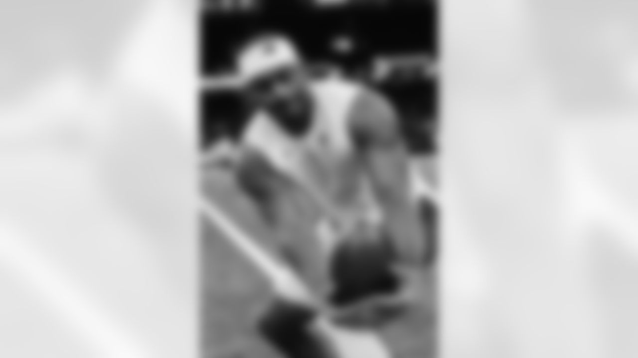 121425_CARatNO_AS206037