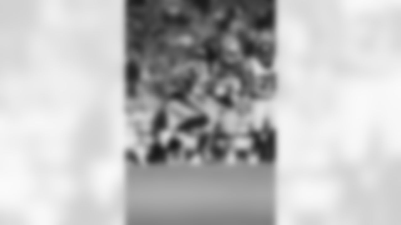 112425_CARatSF_AS102747