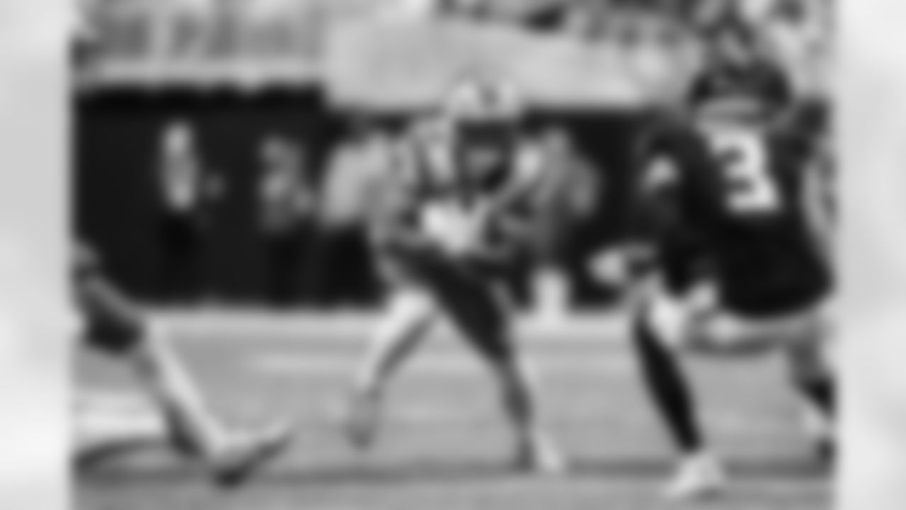 The Carolina Panthers face the Atlanta Falcons on Sunday, Nov. 16, 2025 at Mercedes-Benz Stadium in Atlanta, GA.