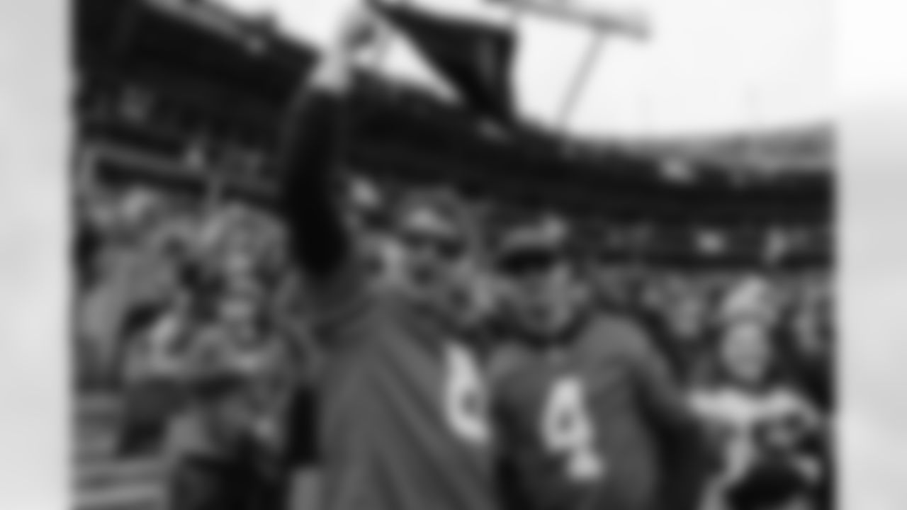 122125_CARvsTB_KJ1_4287