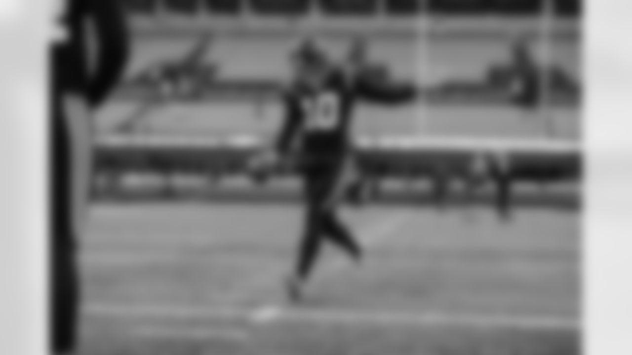 231217 Falcons In-Game-91