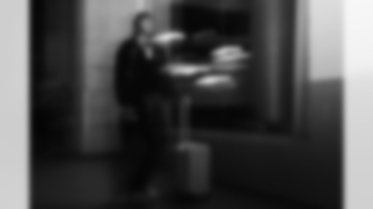 111625_CARatATL_AH208438