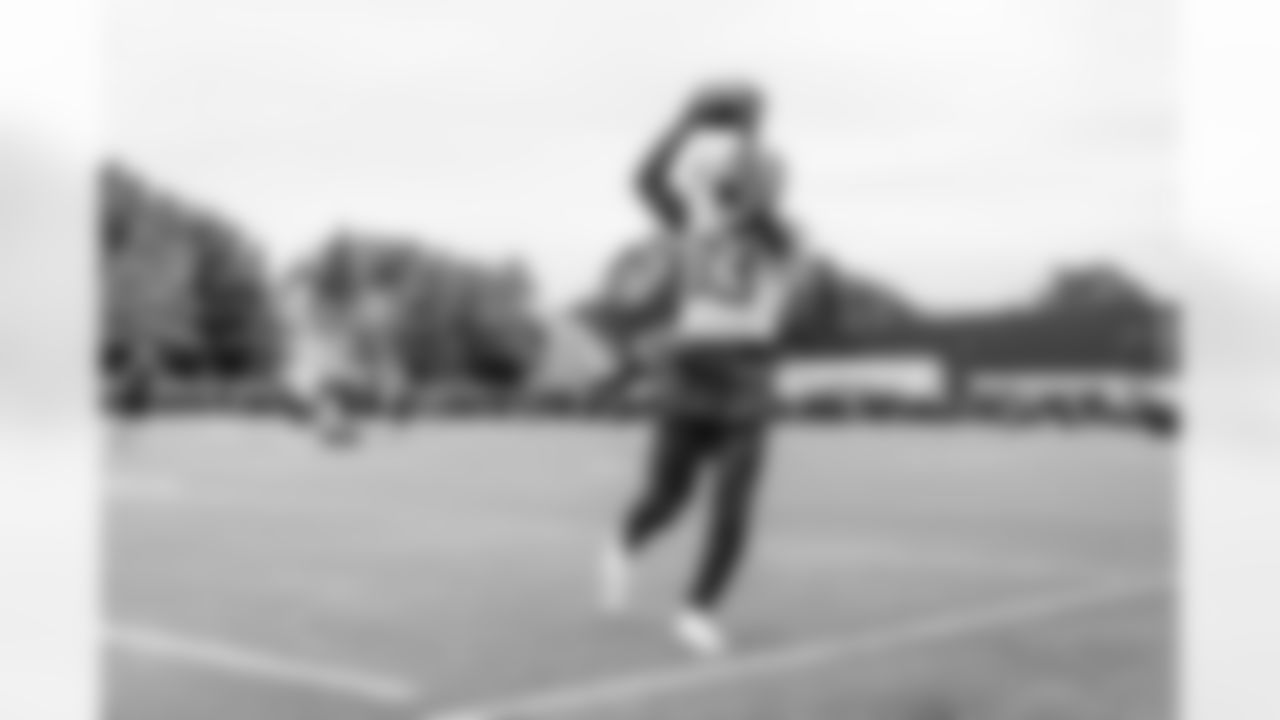052825_OTA_AH_Selects-6286