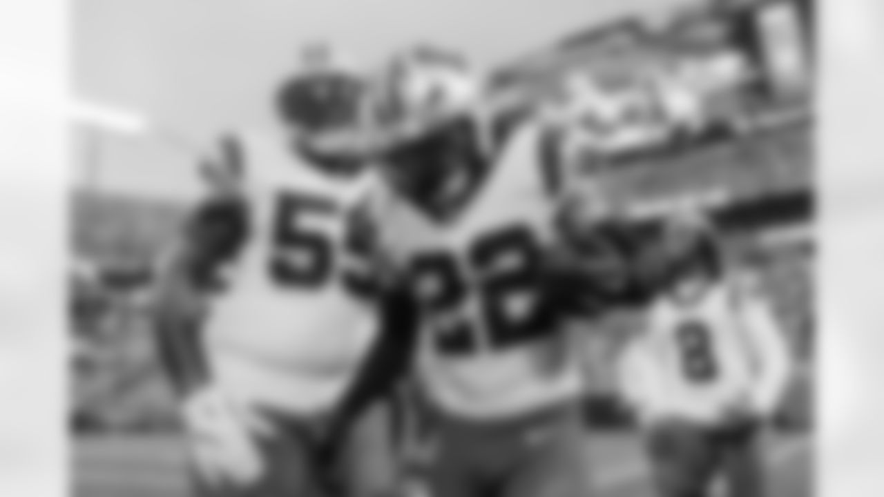 082125_PITvsCAR_AH107411
