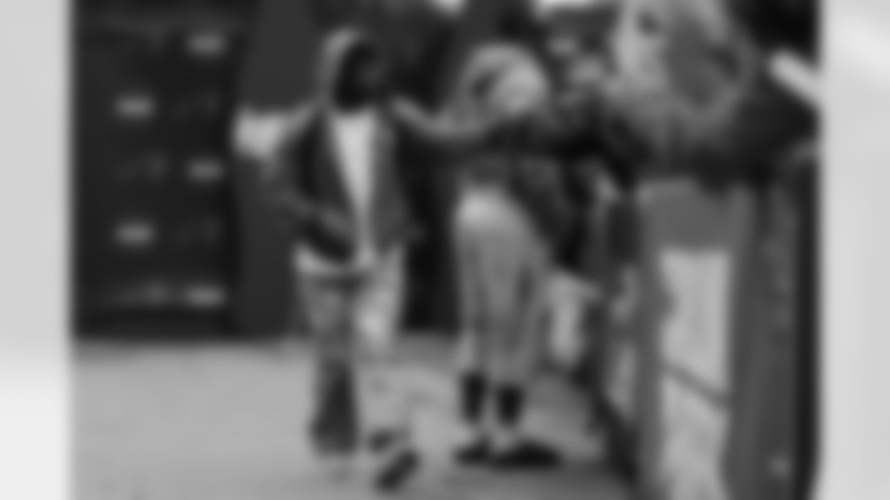 101225_DALvsCAR_AH109355