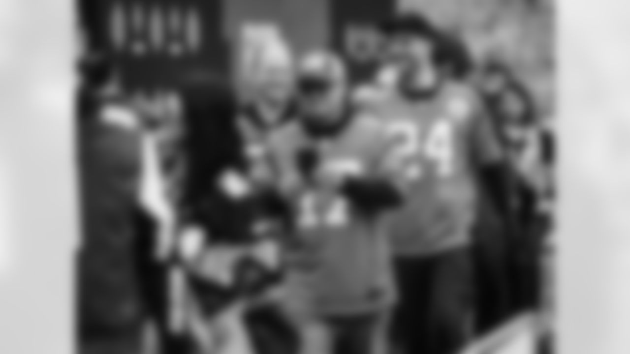 Scenes on the Red Carpet before the draft on Thursday, Apr. 24, 2025 at Lambeau Field in Green Bay, WI