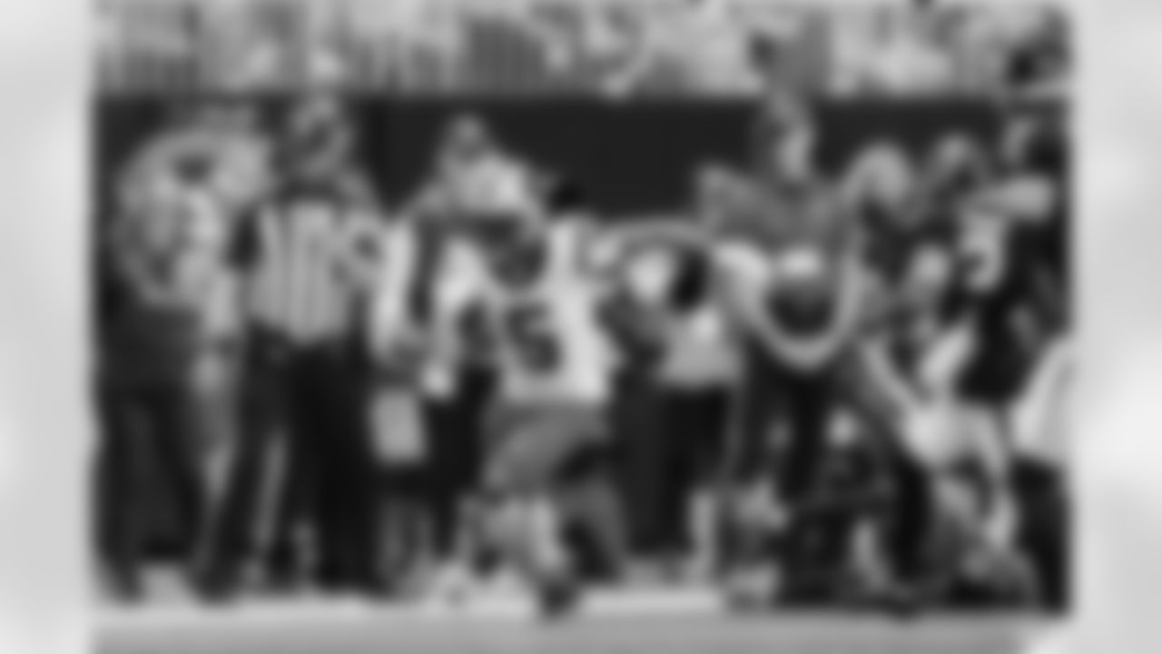 111625_CARatATL_AS100383