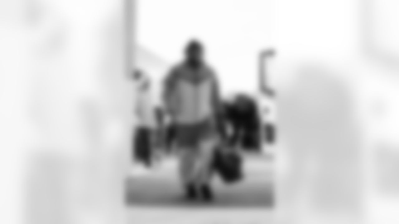 110225_CARatGB_AH304112