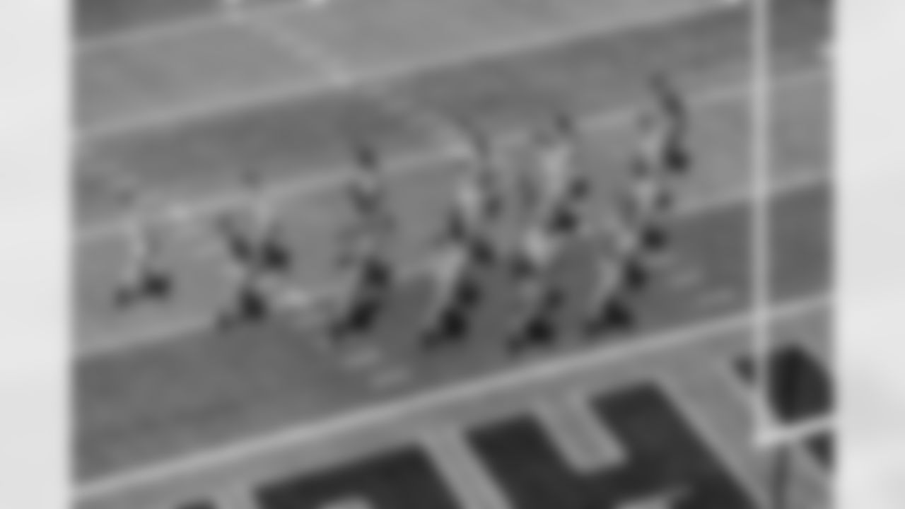 The Carolina Panthers take on the Atlanta Falcons on Sep. 21, 2025, at Bank of America Stadium in Charlotte, NC. (Photo by Lester Barnes/Carolina Panthers)