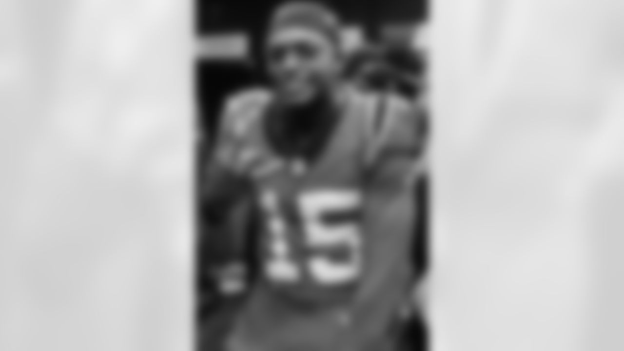 101225_DALvsCAR_AS301000