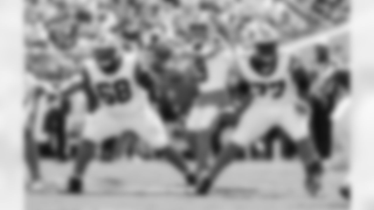 The Carolina Panthers face the Jacksonville Jaguars at EverBank Stadium on Sunday, Sep. 7, 2025 in Jacksonville, FL.